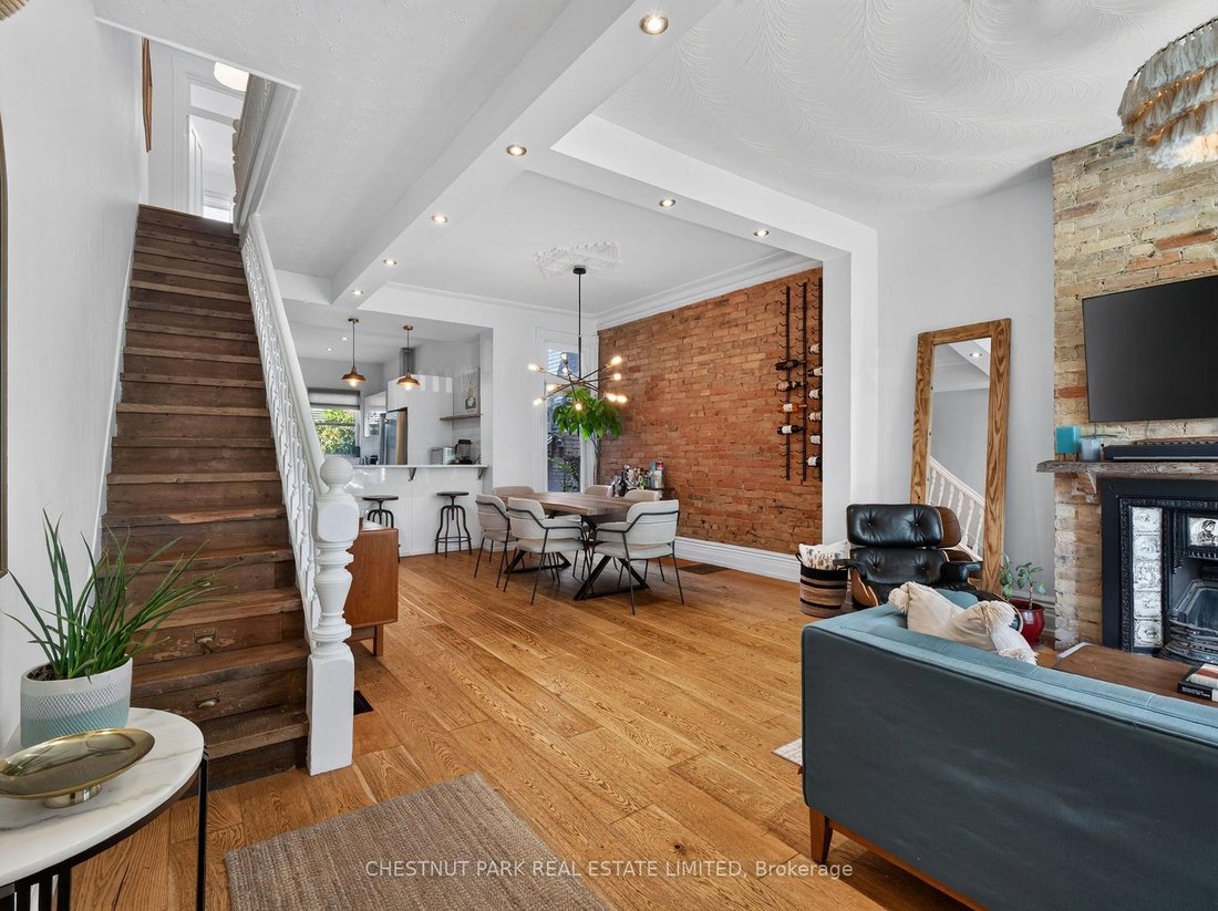 Villa in Toronto, Ontario, Canada 5 - 18914306