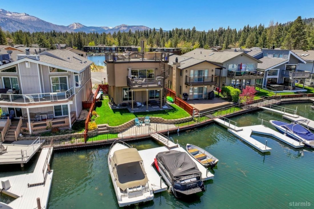 House in South Lake Tahoe, California, United States 1 - 18912345