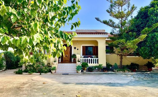 House in Daya Vieja, Valencian Community, Spain 1
