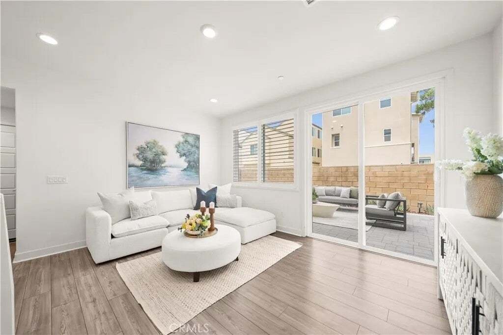 Condo in Irvine, California, United States 4 - 18913282