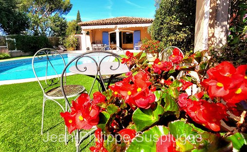 Villa in Donicarde-Barban, La Seyne-sur-Mer, France 1