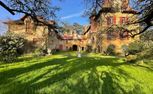 House in Ouilly les Rousses-Chervinges, Gleize, France 1