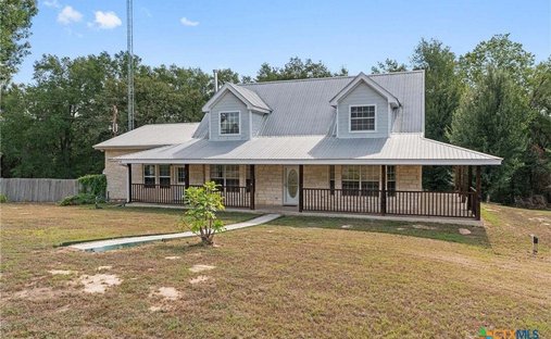 House in Lexington, Texas, United States 1