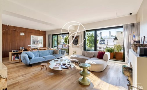 Apartment in Porte Dauphine, Paris 16e Arrondissement, Paris 1