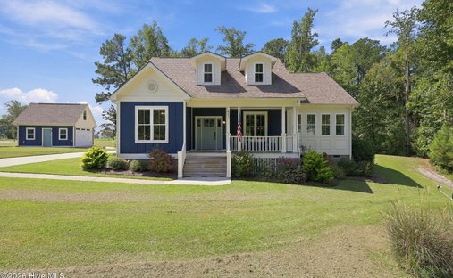 House in Arapahoe, North Carolina, United States 1