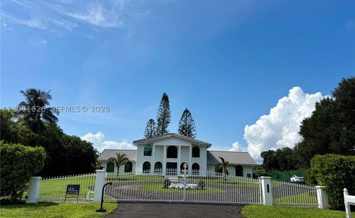House in Southwest Ranches, Florida, United States 1