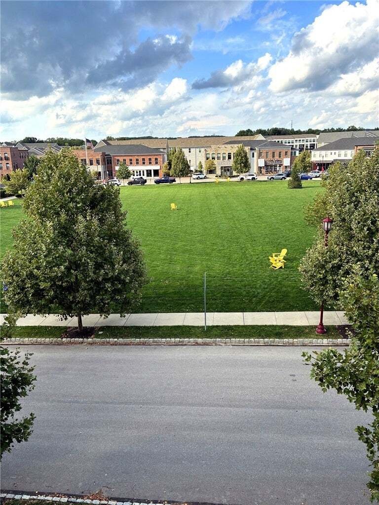 Townhouse in Cranberry Township, Pennsylvania, United States 2 - 18908559