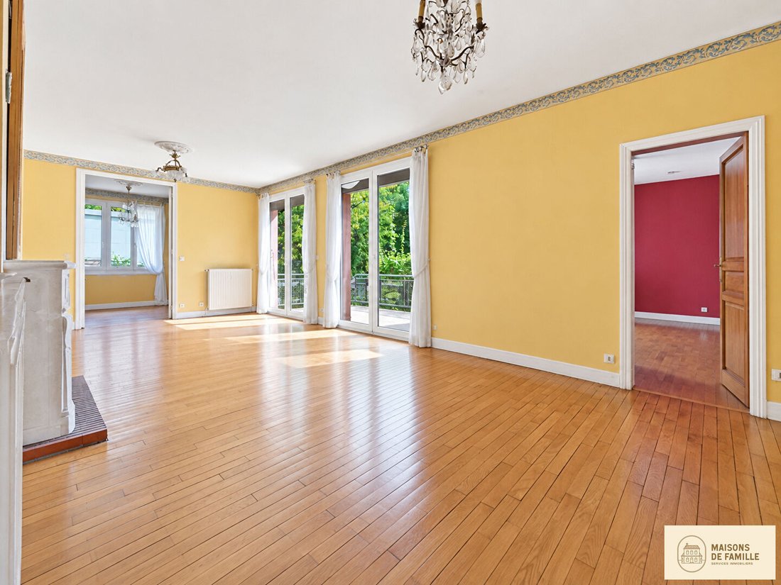 Villa in President Roosevelt, Saint-Germain-en-Laye, France 5 - 18914787