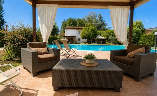 Villa à Tonfano, Pietrasanta, Italie 1