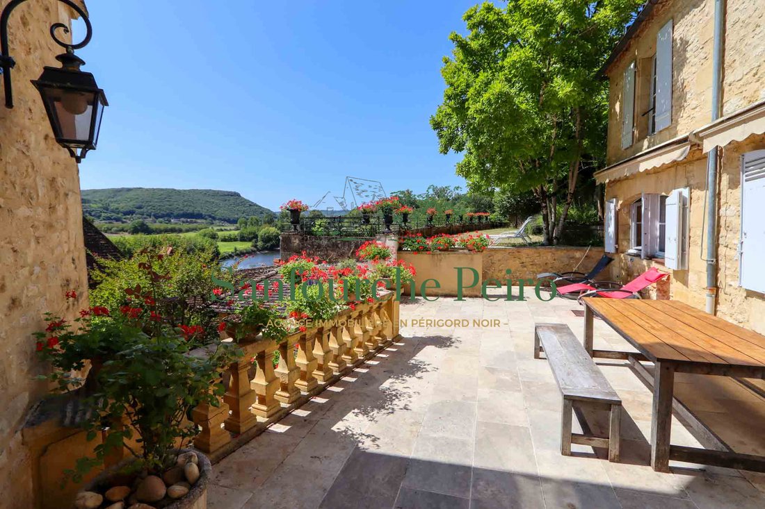 Casa en Sarlat-la-Canéda, Nueva Aquitania, Francia 2 - 16502282