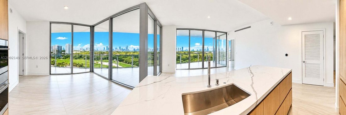 Condo in North Miami Beach, Florida, United States 4 - 18917091