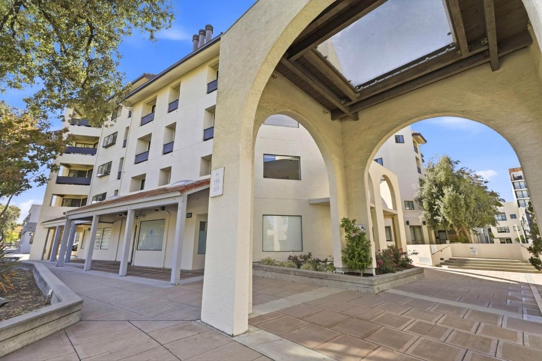 Condo in Palo Alto, California, United States 3 - 18909440