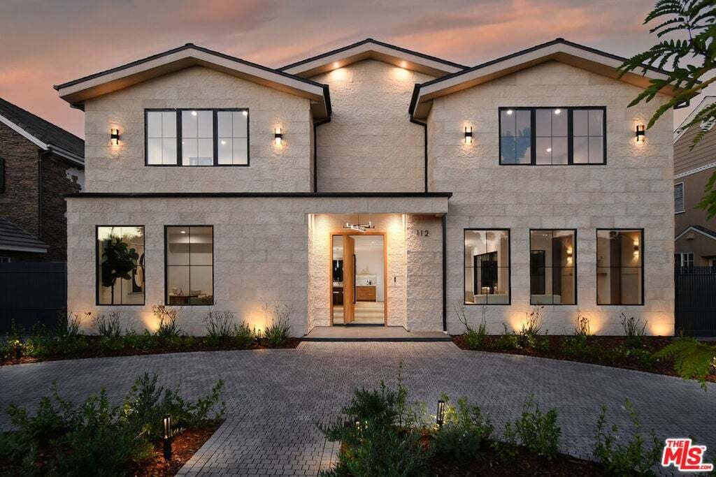 House in Burbank, California, United States 4 - 18908846