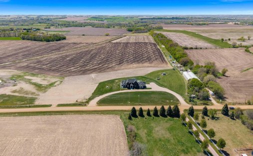 House in Brandon, South Dakota, United States 1
