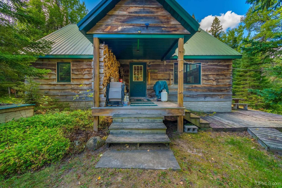 Haus in Hulbert, Michigan, Vereinigte Staaten 3 - 18910311
