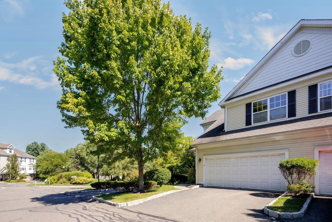 Townhouse in Danbury, Connecticut, United States 5 - 18905156