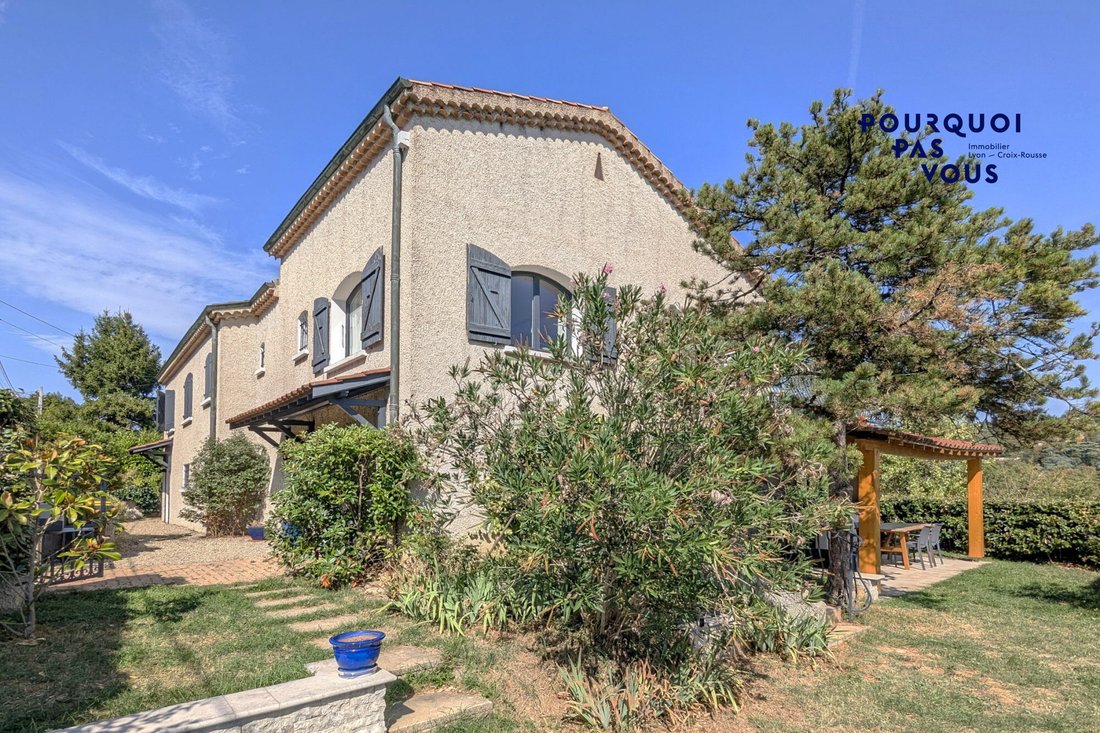 House in Sainte-Foy-lès-Lyon, Auvergne-Rhône-Alpes, France 3 - 18921549