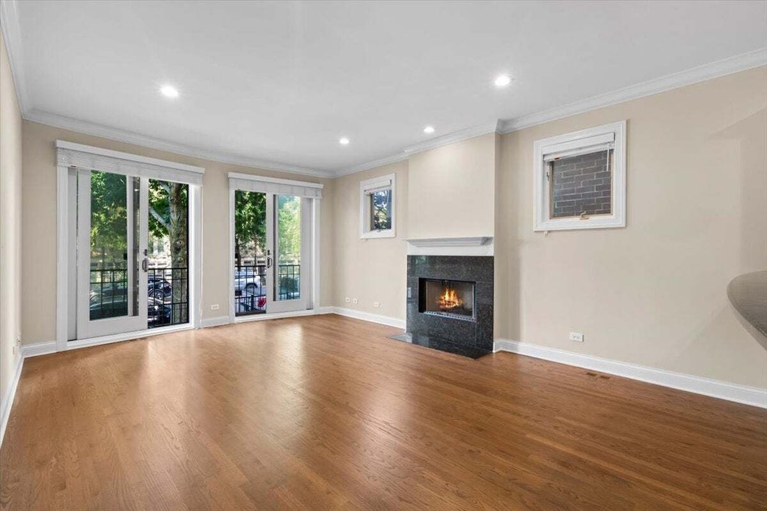Condo in Chicago, Illinois, United States 3 - 18910257