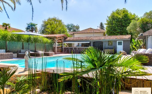 Villa in Hagetmau, Nouvelle-Aquitaine, France 1