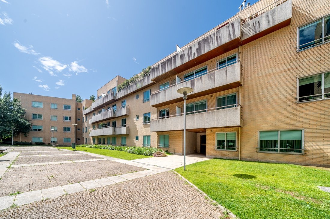 Apartment in Cedofeita, Santo Ildefonso, Se, Miragaia, Sao Nicolau e Vitoria, Porto District, Portugal 4 - 18920899