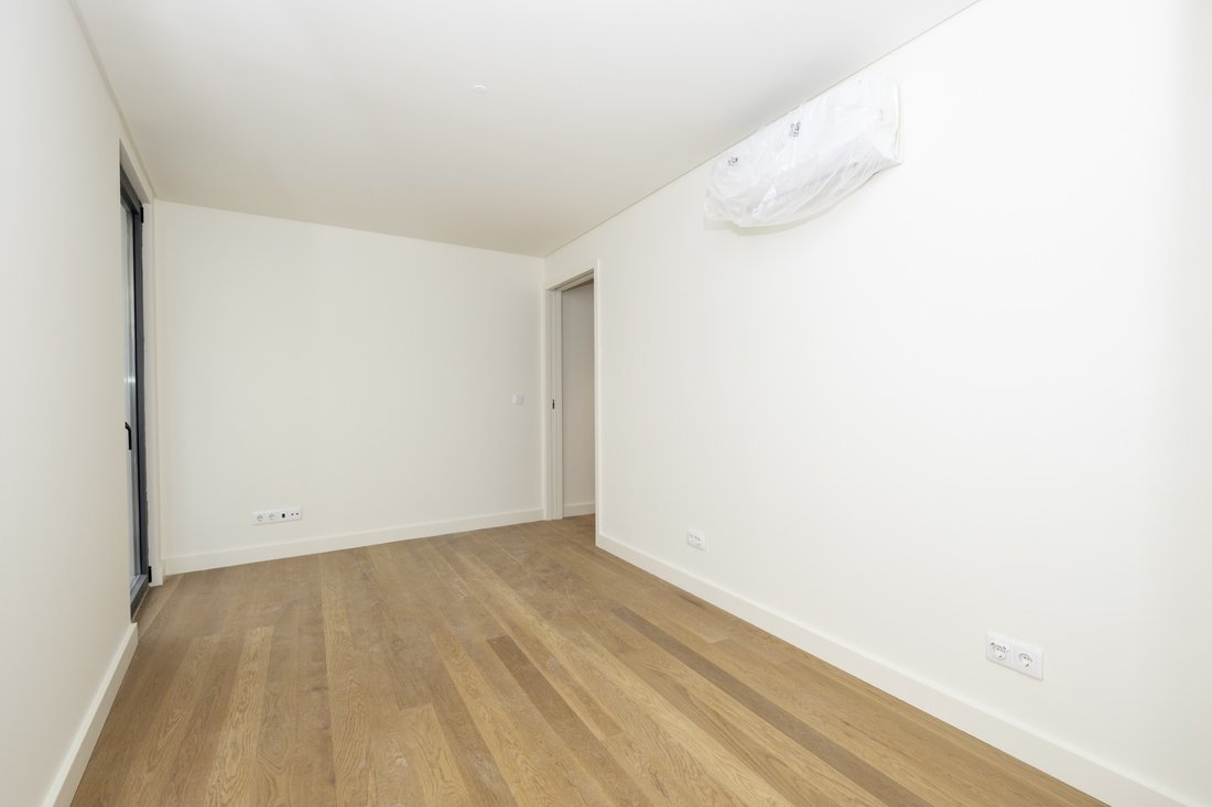 Apartment in Santo Antonio, Lisbon, Portugal 4 - 18907924