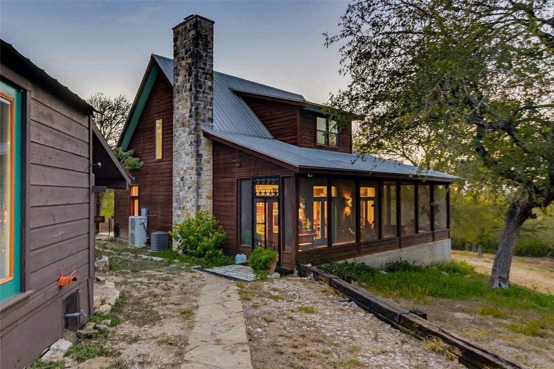 House in Kingsbury, Texas, United States 1 - 18906047