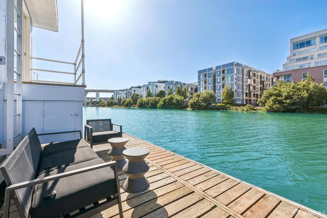 Condo in San Francisco, California, United States 3 - 18908621