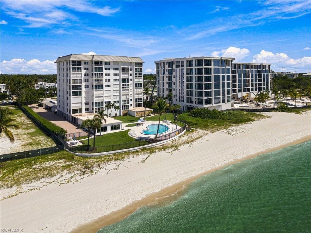 Condo in Naples, Florida, United States 2 - 18914290