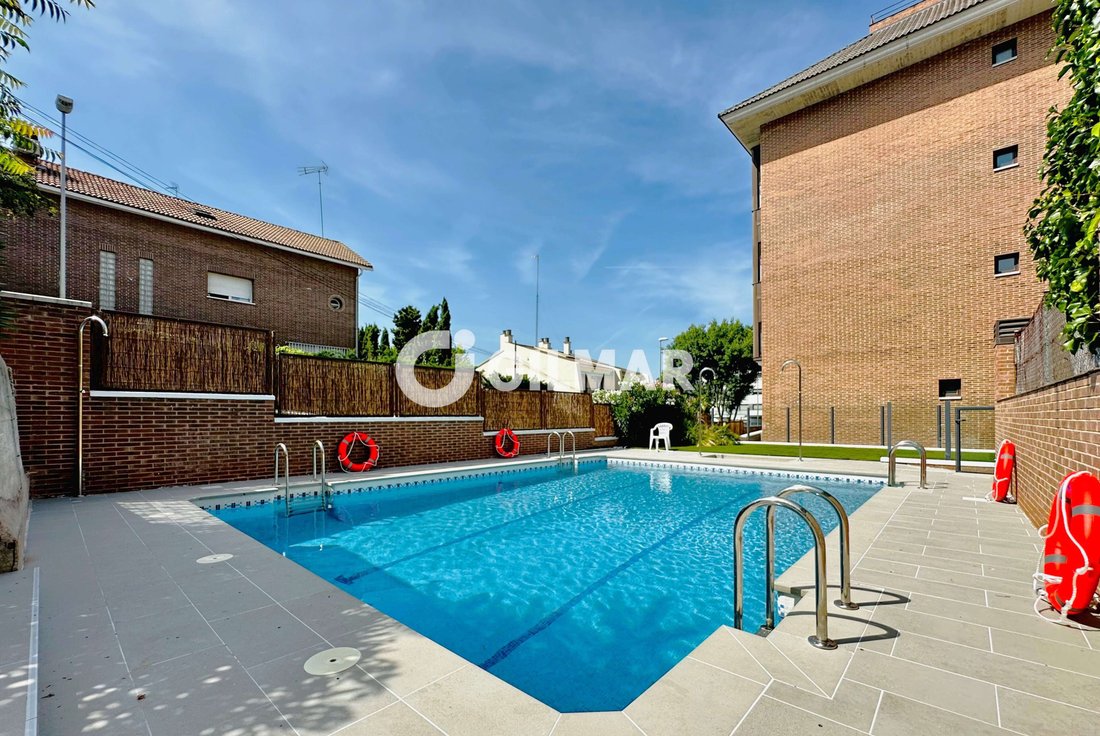 Appartamento a Fuencarral-El Pardo, Madrid, Spagna 1 - 18906912