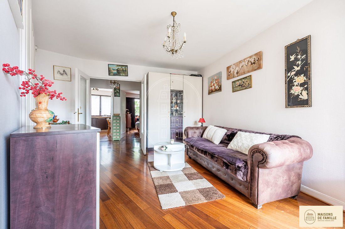 Apartment in Grandes Carrières-Clichy, Paris 18e Arrondissement, Paris 4 - 18914761