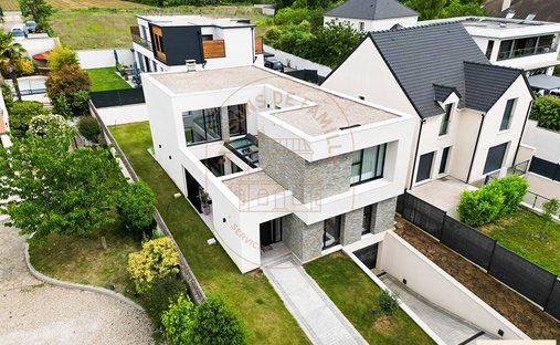 Villa à Montesson, Île-de-France, France 1