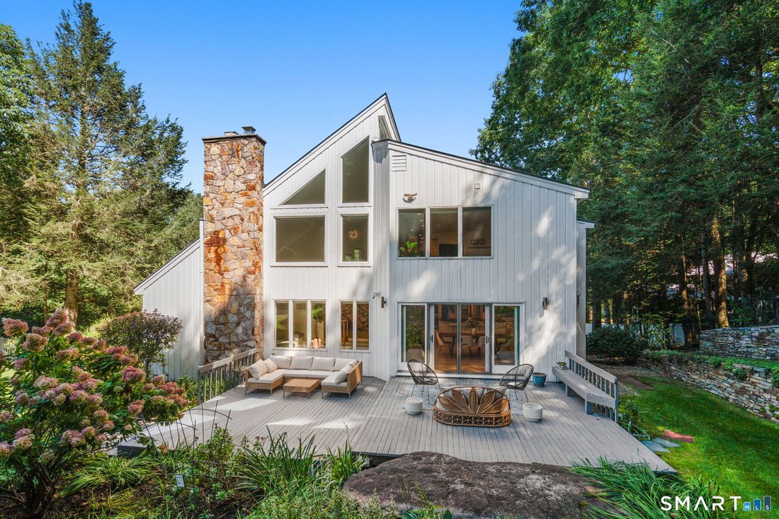 House in Glastonbury, Connecticut, United States 4 - 18914013