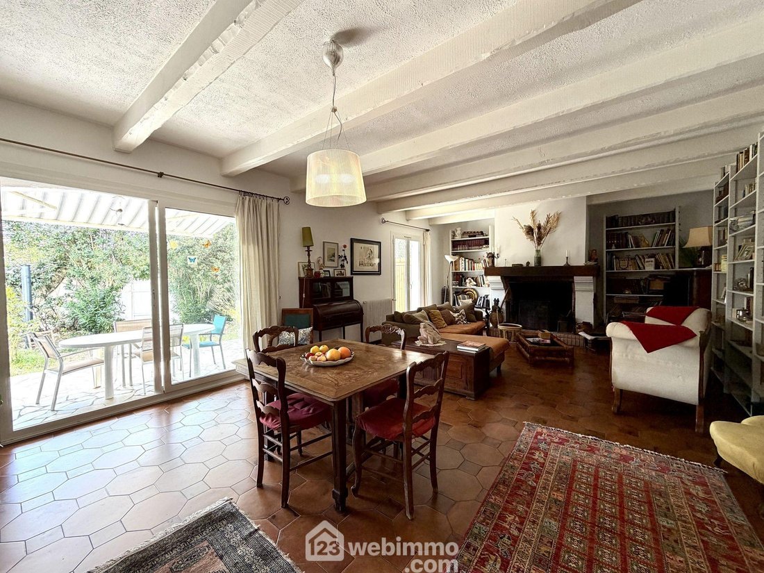 Villa in Lucciana, Corsica, France 4 - 18907977