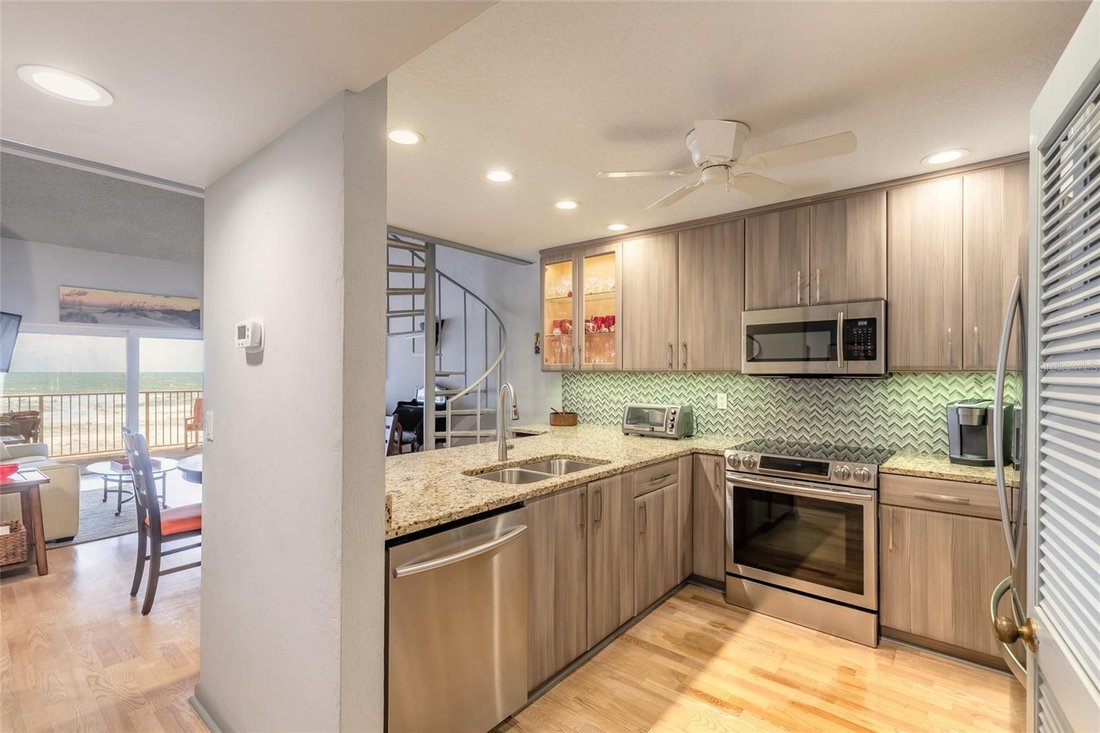 Condo in New Smyrna Beach, Florida, United States 4 - 18909089