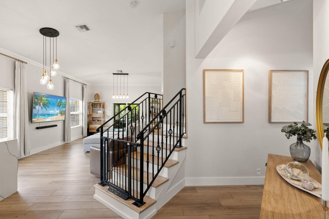 House in Naples, Florida, United States 3 - 18908530