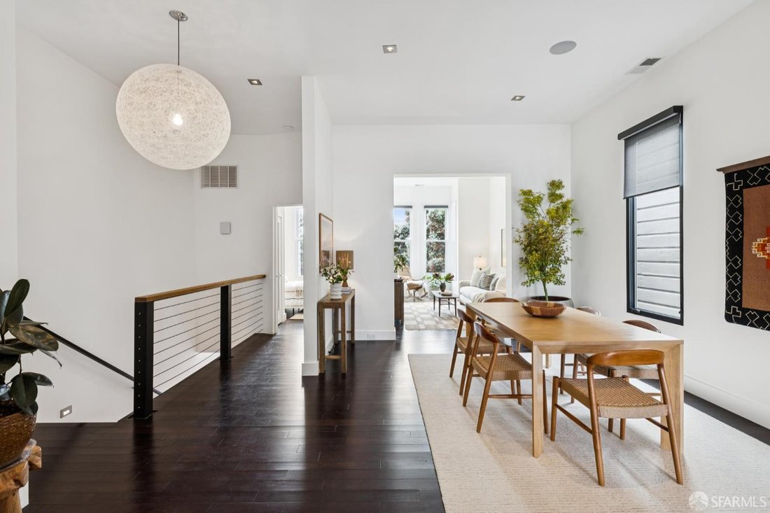 Condo in San Francisco, California, United States 2 - 18908635