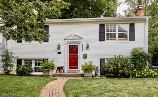 House in Chevy Chase, Maryland, United States 1