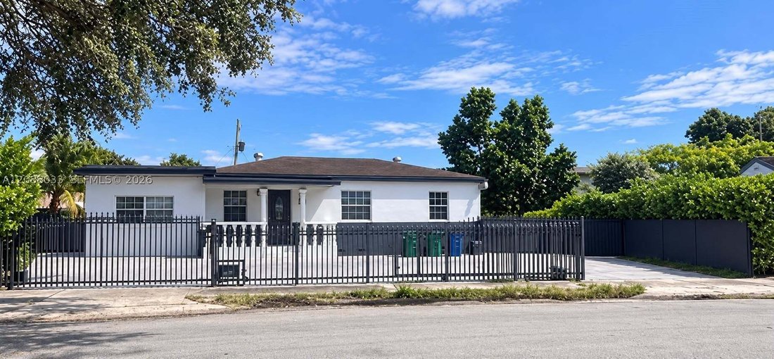 House in Miami, Florida, United States 2 - 18917089