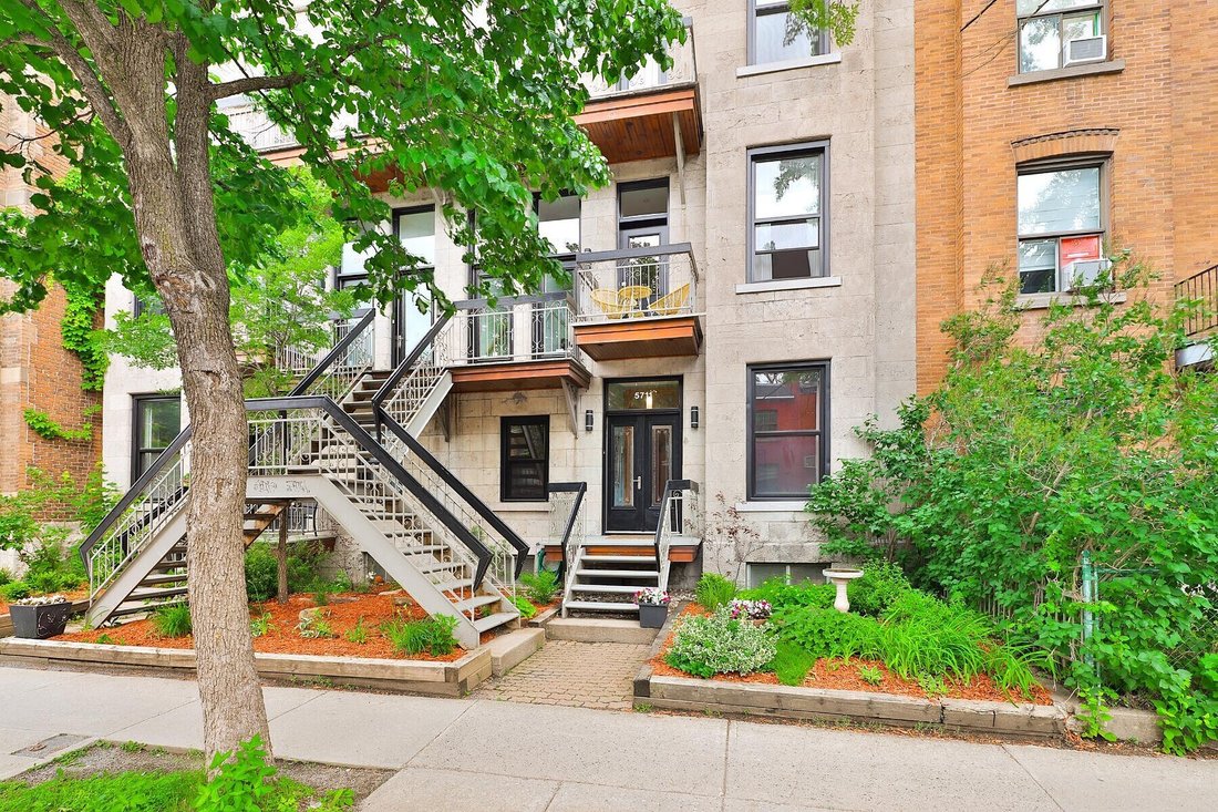 Condo in Montréal, Quebec, Canada 2 - 18912237