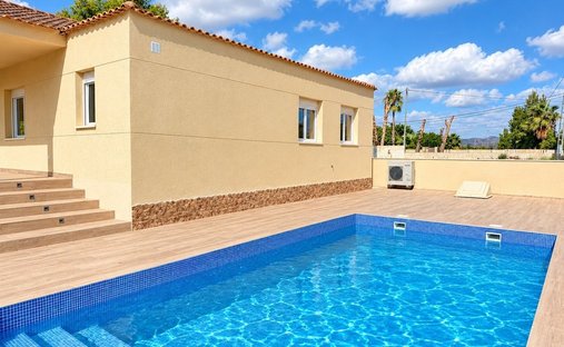 House in Crevillent, Valencian Community, Spain 1