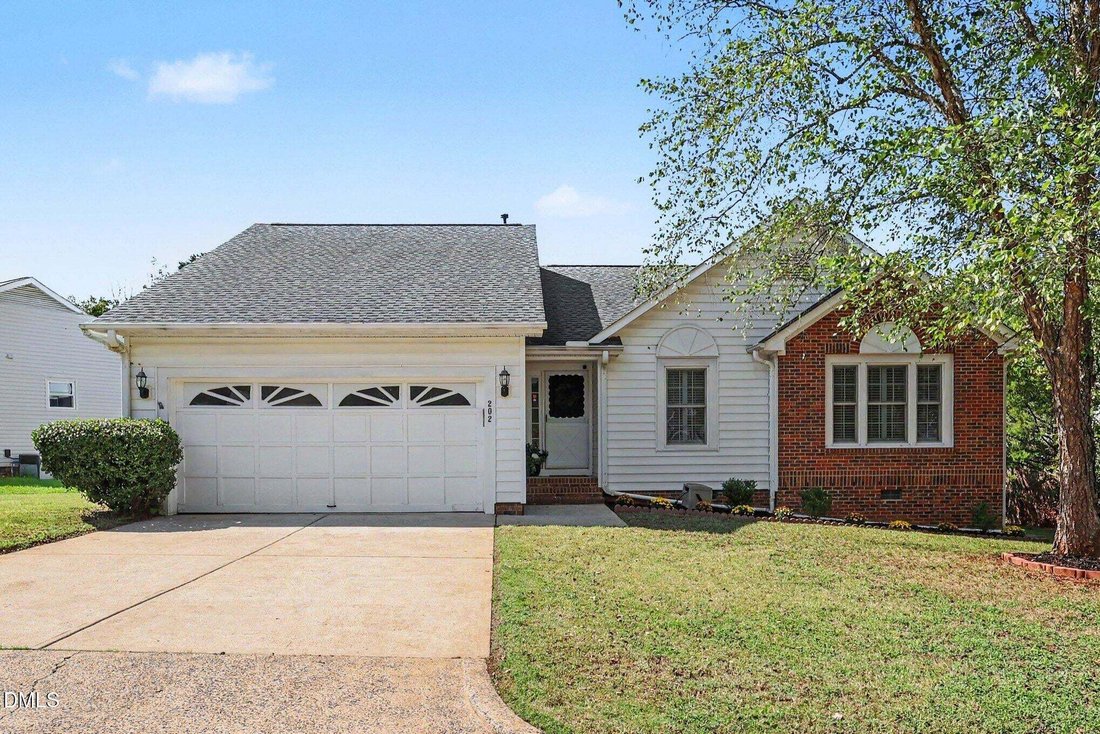 House in Cary, North Carolina, United States 2 - 18909695