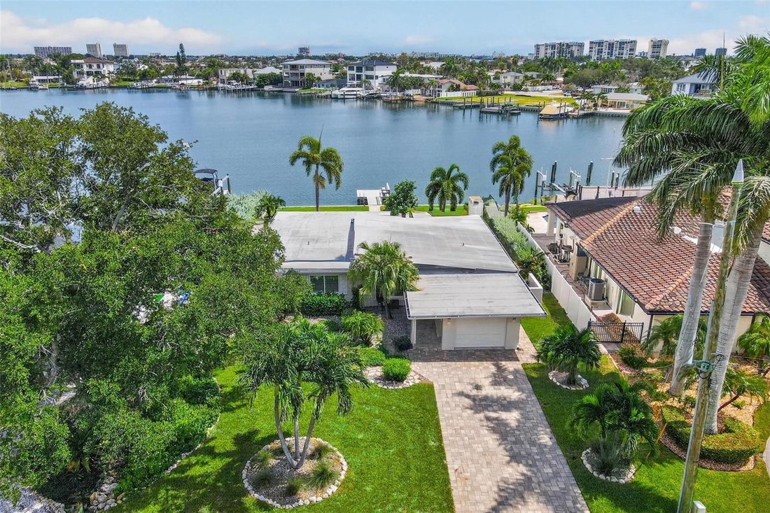 House in St. Pete Beach, Florida, United States 2 - 18909066