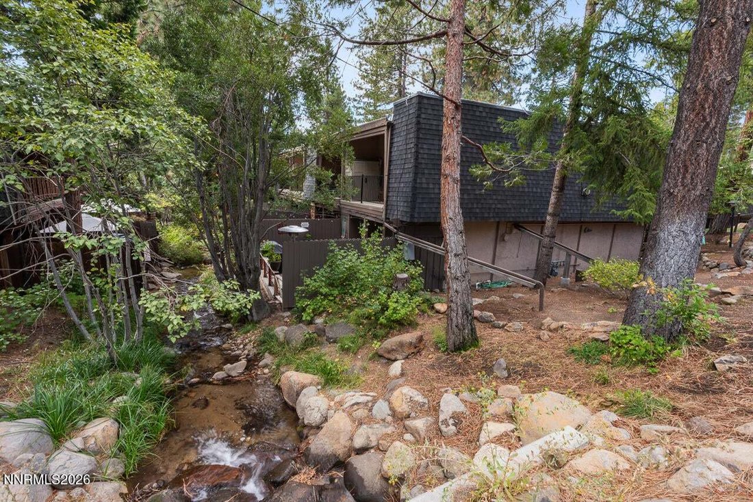 Condo in Incline Village, Nevada, United States 3 - 18912987