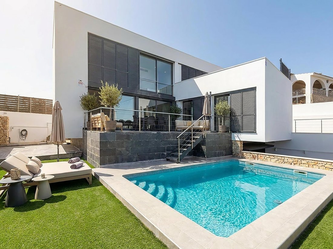 Townhouse in Canyelles, Catalonia, Spain 2 - 18240746