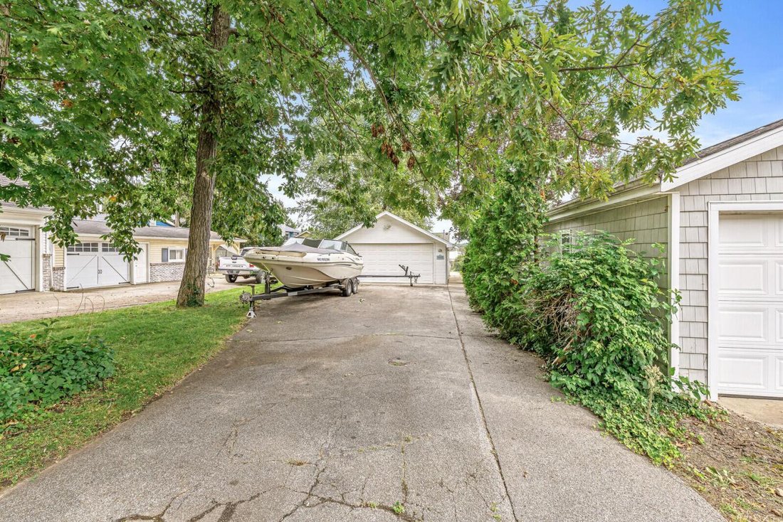 House in Edwardsburg, Michigan, United States 5 - 18913780
