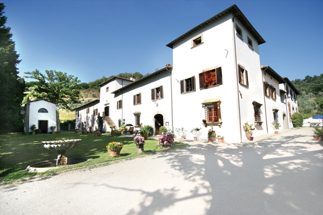 Estate in Pelago, Tuscany, Italy 5 - 18918956