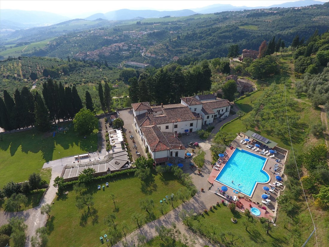 Estate in Pelago, Tuscany, Italy 2 - 18918956