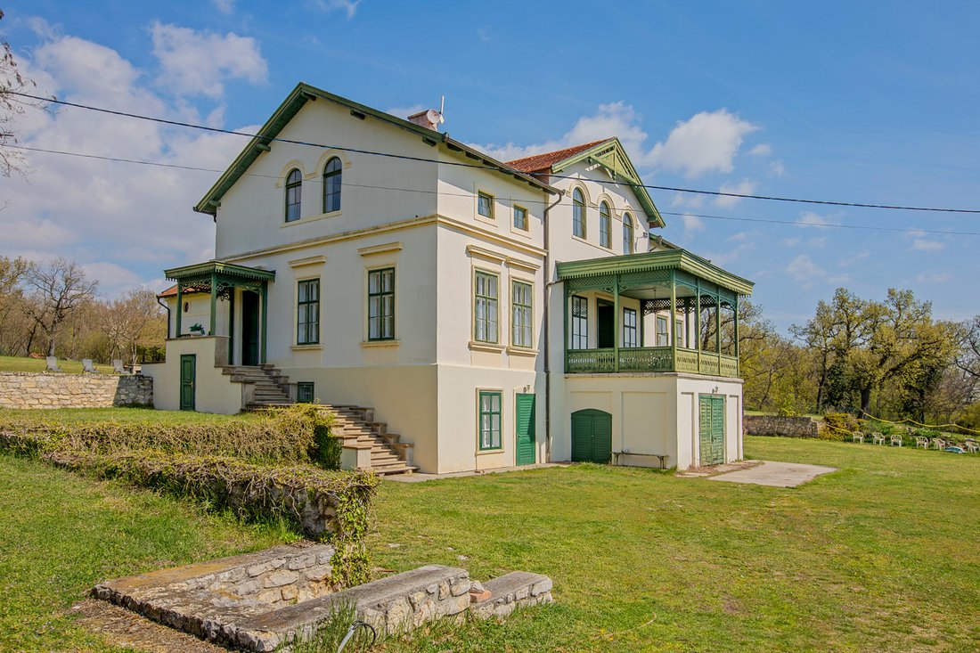 Estate in Balatonakali, Hungary 4 - 18919516