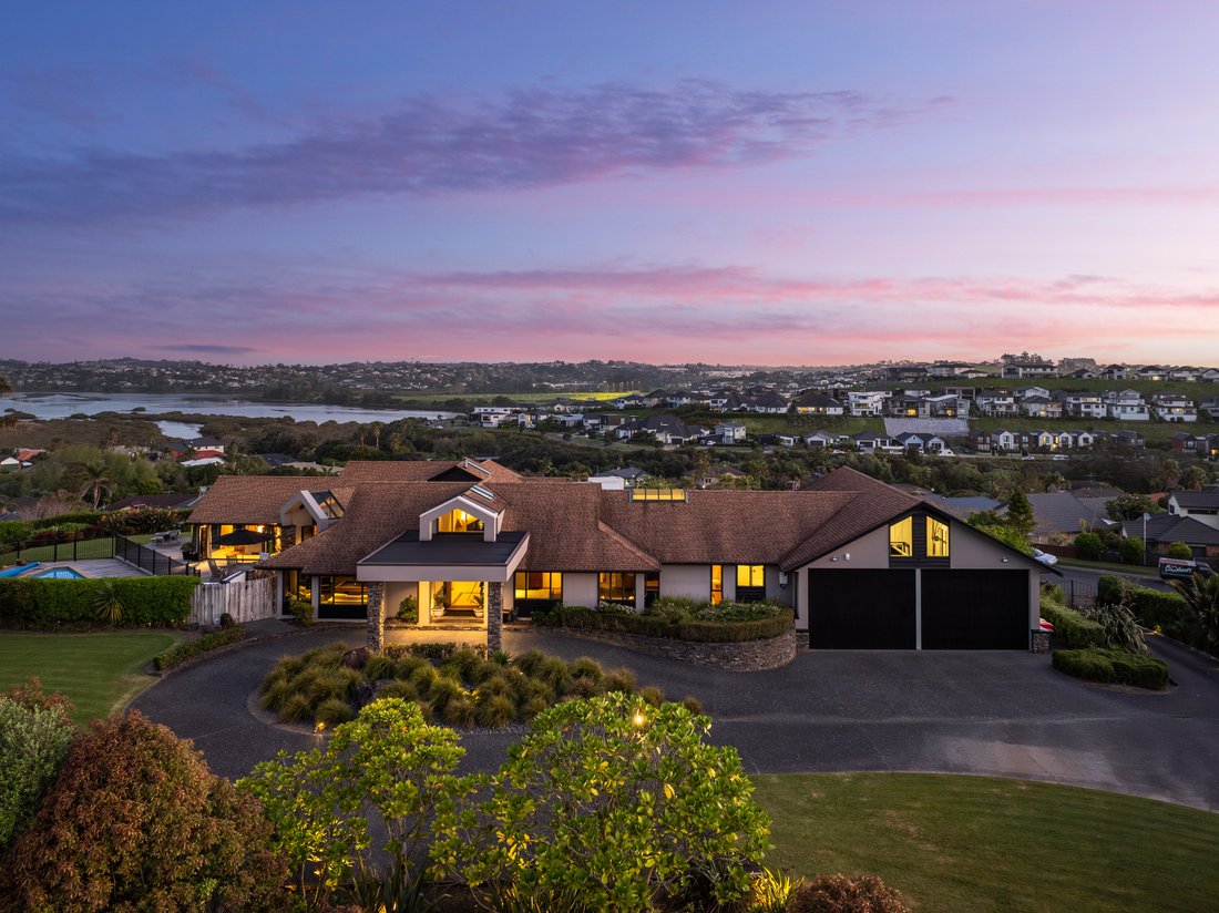 House in Orewa, Auckland, New Zealand 3 - 18920510