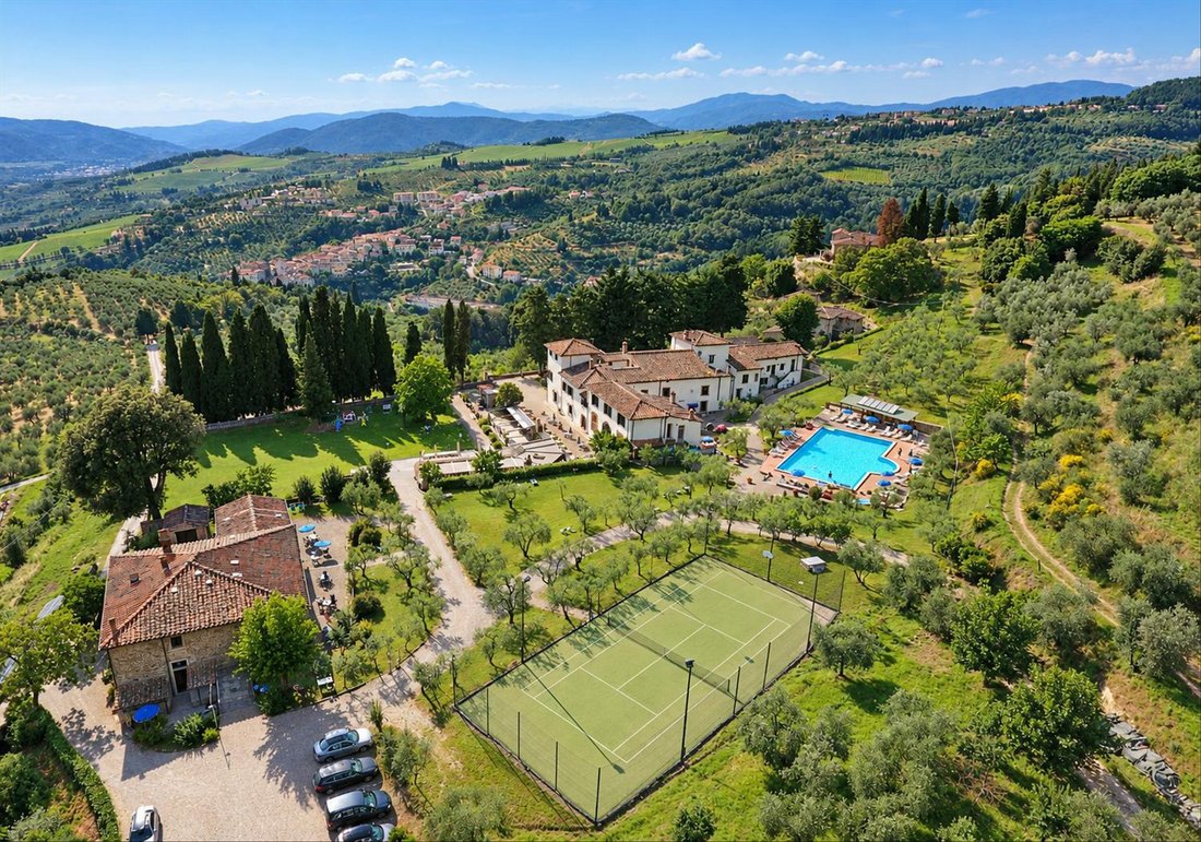Estate in Pelago, Tuscany, Italy 1 - 18918956